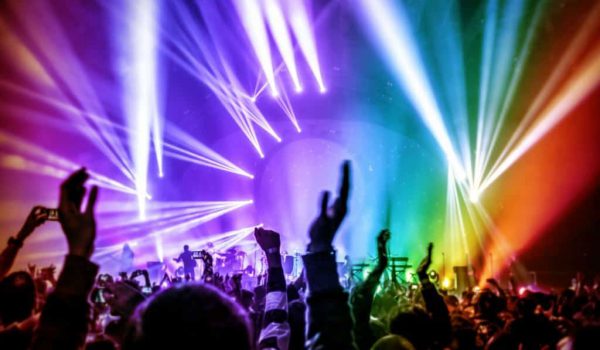 Covid, il mondo riapre ma non le discoteche: il settore chiede risposte