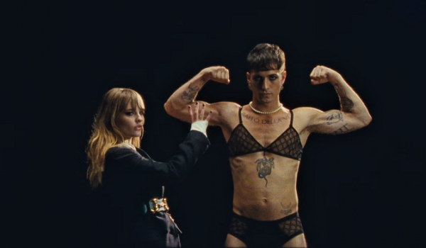 Maneskin, ecco il videoclip ufficiale di “I wanna be your slave”