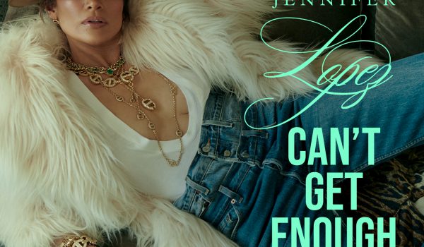 Jennifer Lopez annuncia un nuovo singolo “Can’t Get Enough”