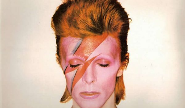 Il decennale di David Bowie il Duca Bianco: memoria, musica e metamorfosi