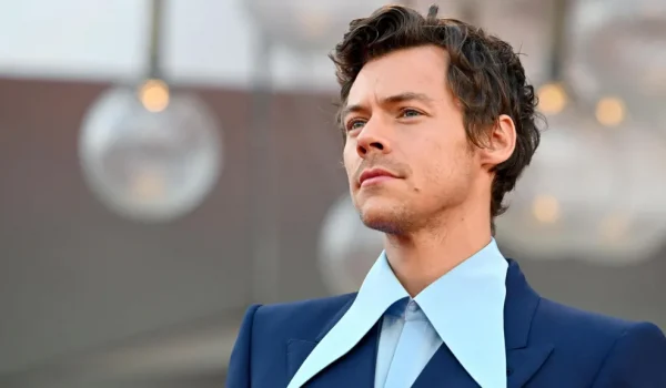 Harry Styles torna con un nuovo album: il titolo sorprende tutti