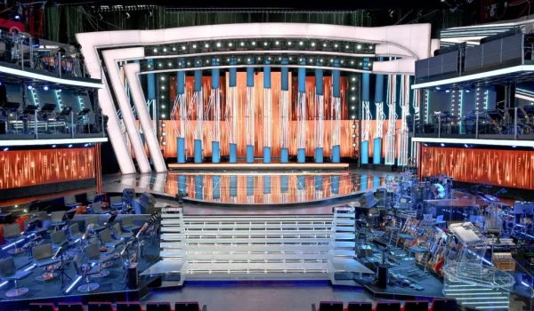 Sanremo 2026: Il Potere delle Radio. Chi Vota e Come Cambia la Classifica