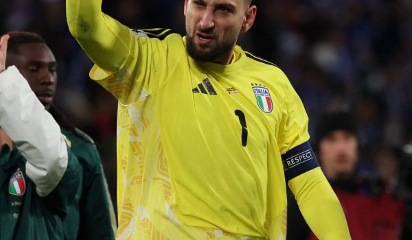 Italia-Irlanda del Nord 2-0: Tonali e Kean portano gli Azzurri in finale playoff