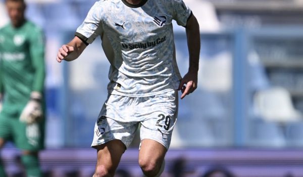 Reggiana-Palermo 1-1: Palumbo risponde a Lambourde, sfuma la promozione diretta