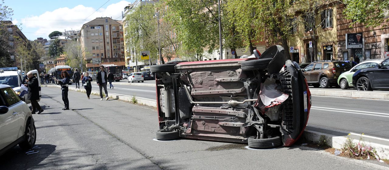 incidente a Carini, un morto e due feriti